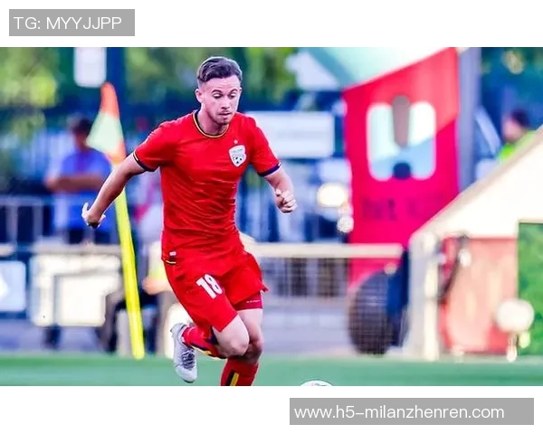 老虎竞技迎战拉普拉塔体全力争胜展现球队实力与风采